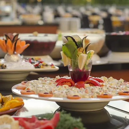 Sea Pearl 4* 쿠사다시